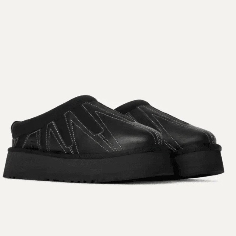 UGG TAZZ Sunwave Clogs